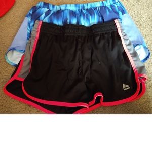 BUNDLE 2 SIZE S WORKOUT SHORTS - OLD NAVY-RBX